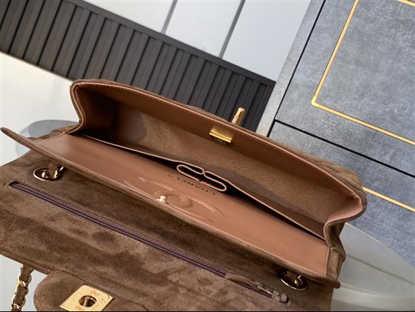 2026131214245297 800